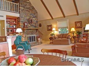 311 Moytoy Lane - Photo 5