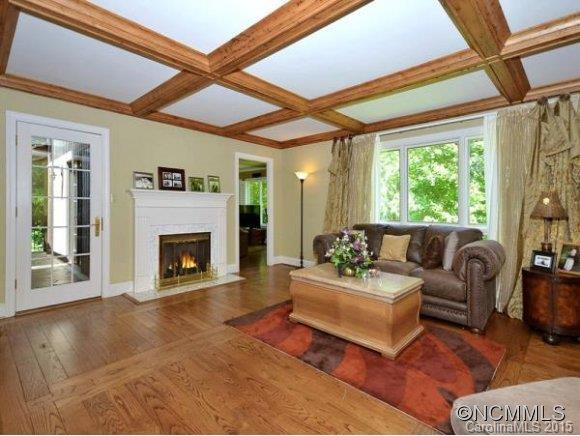 39 HILLTOP ROAD - Photo 4