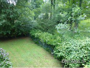 38 APPIAN WAY - Photo 15