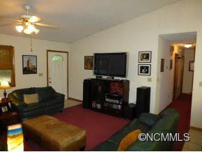 38 APPIAN WAY - Photo 4