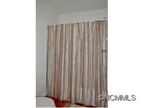 163 Dobbins Street - Photo 14