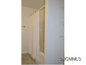 163 Dobbins Street - Photo 9