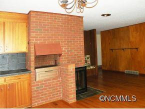 3210 Laurel Park Highway - Photo 8