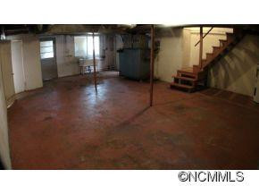 261 View - Photo 16