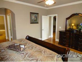 29 SOUTH LINDON COVE ROAD - Photo 13