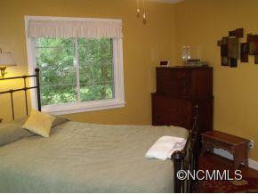 1818 Laurel Park Highway - Photo 6
