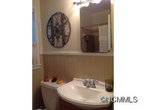 1818 Laurel Park Highway - Photo 9