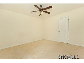 42 Torrington Avenue - Photo 16