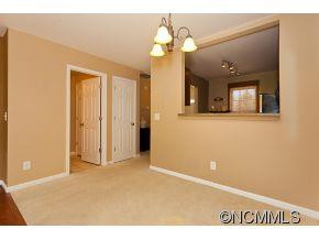 42 Torrington Avenue - Photo 10