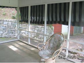 198 FAIRWAY DRIVE - Photo 14