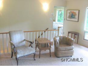 198 FAIRWAY DRIVE - Photo 6