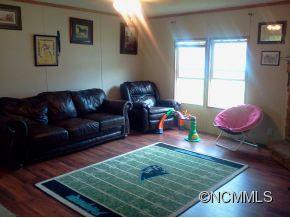 2111 Thickety Road - Photo 4