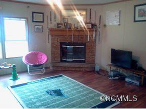 2111 Thickety Road - Photo 5