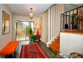 18 Redwood Road - Photo 2