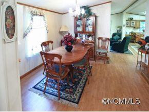 440 KATIE DRIVE - Photo 5