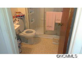 404 State Street - Photo 5