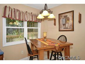 60 Foxberry Drive - Photo 12