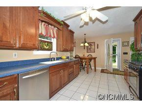 60 Foxberry Drive - Photo 9