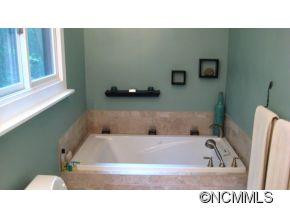 56 Mountain View Ridge - Photo 17