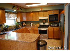 206 Stonebrook Drive - Photo 2