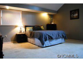 206 Stonebrook Drive - Photo 3