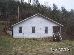 638 Hooper Cemetery Rd