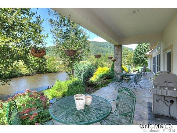 3180 North River Rd - Photo 3