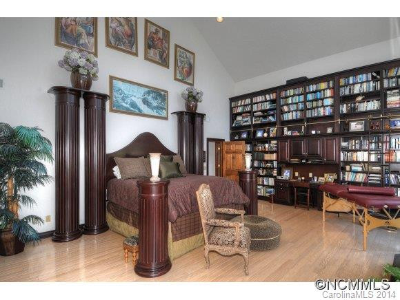 3180 North River Rd - Photo 8