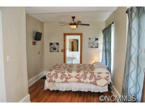 1238 Highland Ave - Photo 15