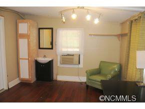 1238 Highland Ave - Photo 18