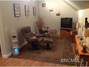 40 Secluded Circle - Photo 13