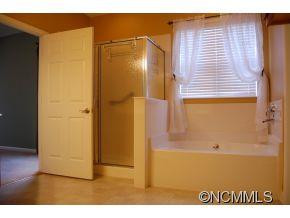 4 Hadley Park Way - Photo 12