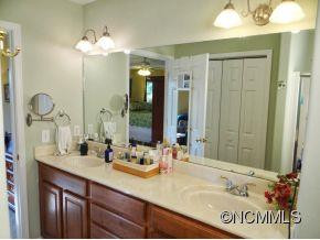 26 Slosman Drive - Photo 12