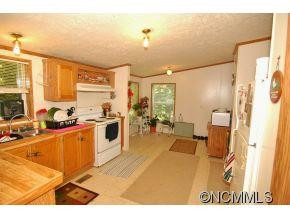 31 Renee Road - Photo 3
