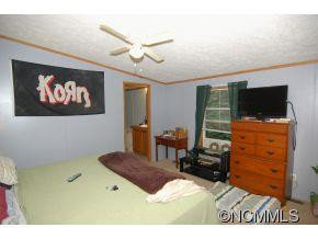 31 Renee Road - Photo 5