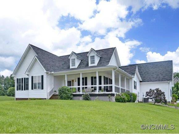 44 WHITE THORN DRIVE