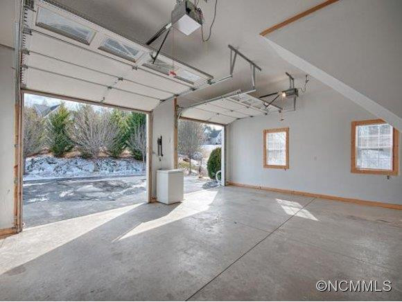 44 WHITE THORN DRIVE - Photo 22