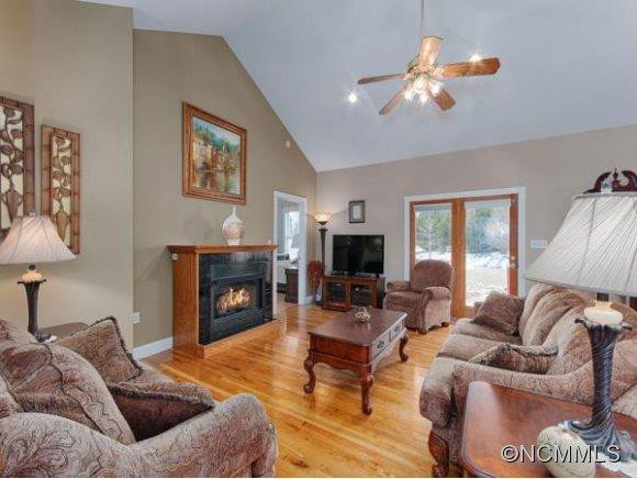 44 WHITE THORN DRIVE - Photo 4