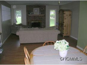 205 Stonebrook Drive - Photo 5
