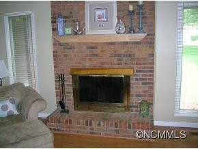 205 Stonebrook Drive - Photo 8