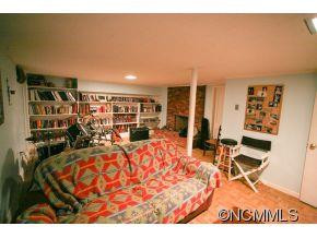 109 Dellwood Ave - Photo 14