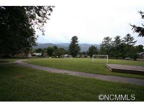 109 Dellwood Ave - Photo 21