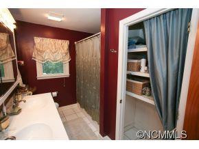 109 Dellwood Ave - Photo 10