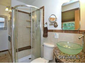101 FOXHALL ROAD - Photo 8