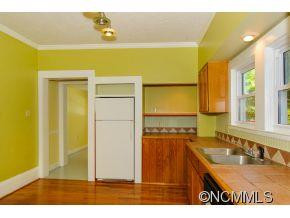 829 Montreat Road - Photo 14