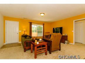 61 Bishop Road - Photo 3