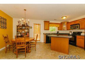 61 Bishop Road - Photo 4