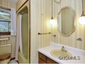 150 TIMBERLANE DRIVE - Photo 10
