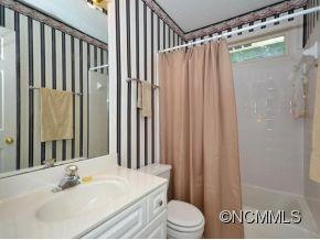 400 Silver Maple Court - Photo 18