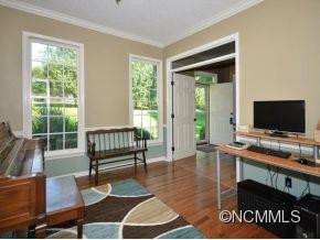 400 Silver Maple Court - Photo 3